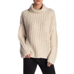 NWOT Free People Fluffy Fox Cream Turtleneck Pullover Sweater XS